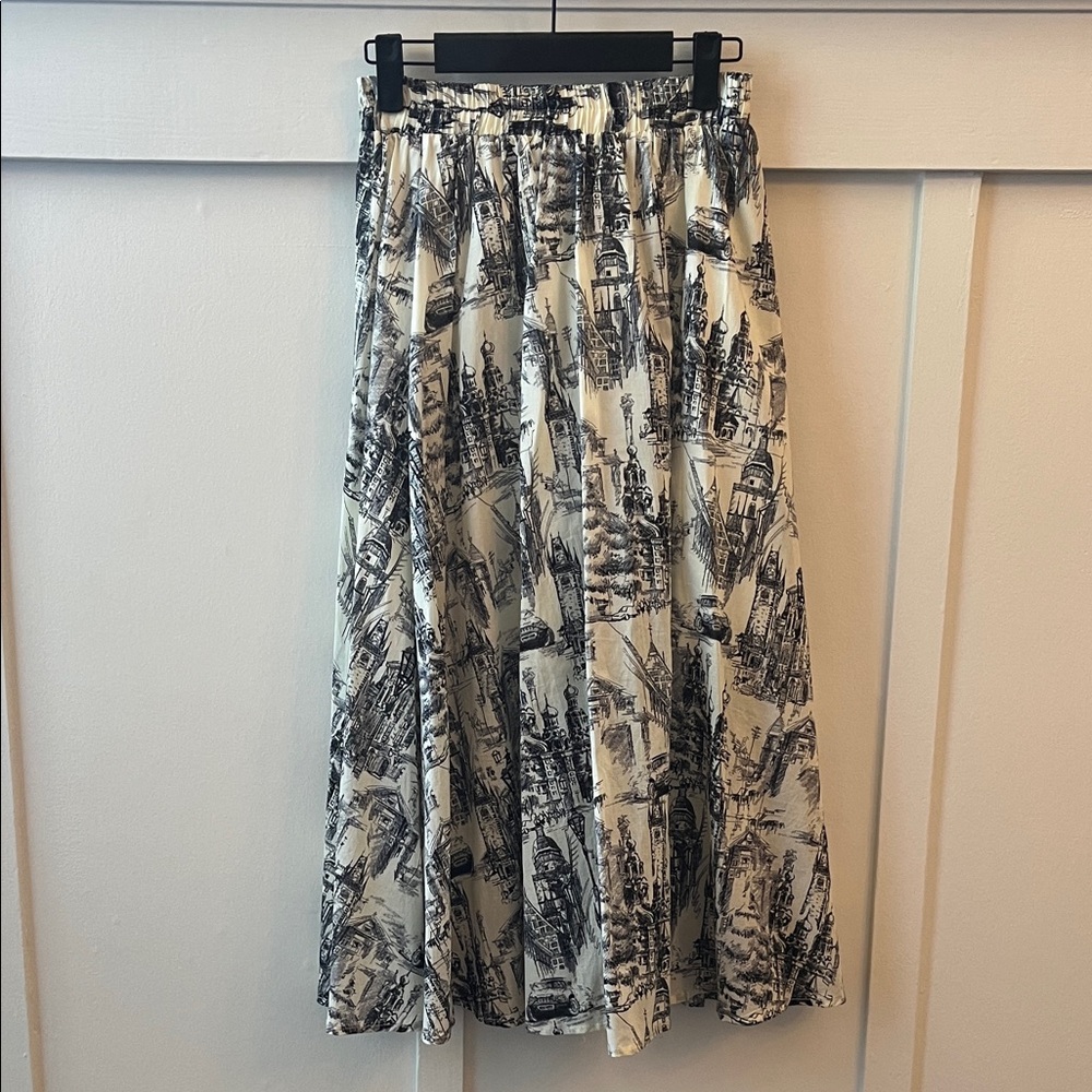 0degrees Celsius Black & White Scenic Print Midi Skirt